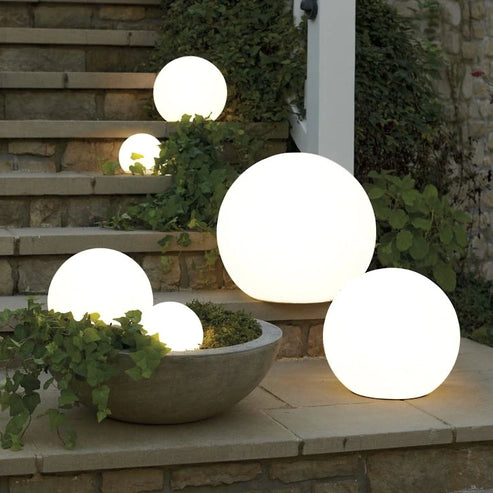 Luz esférica para jardín